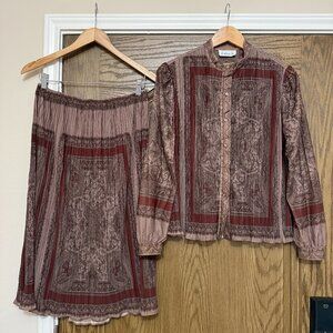 Liz Roberts Blouse and Skirt 2 Piece Set Pleated Paisley Geometric Vintage Set